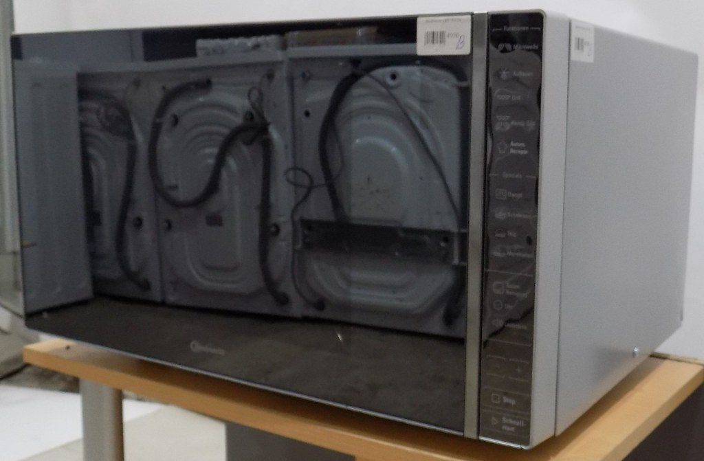 Микровълнова Bauknecht MW 304 M