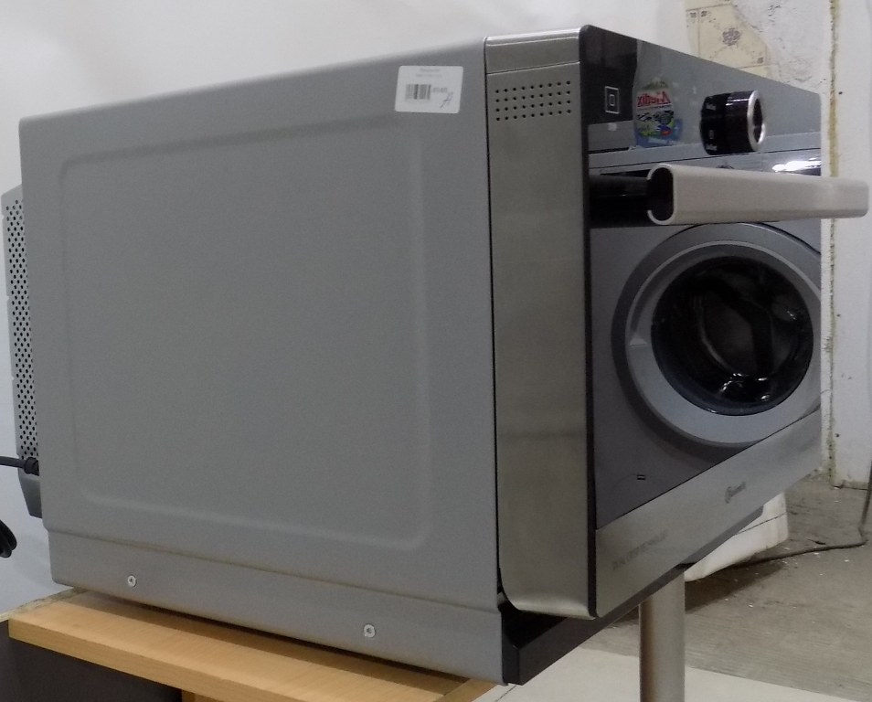 Микровълнова фурна Bauknecht MW3391SX