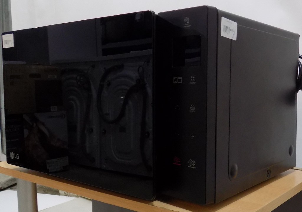 Микровълнова фурна LG MH6535GDS