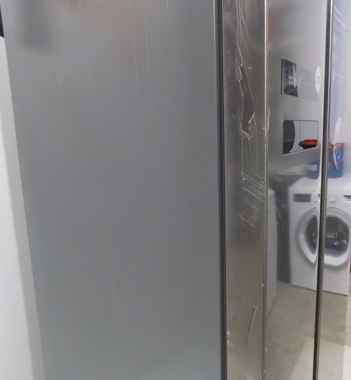 Хладилник Midea MDRS791MYA46 Side-by-Side