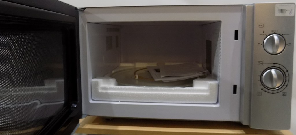 Микровълнова фурна SEVERIN MW 7772