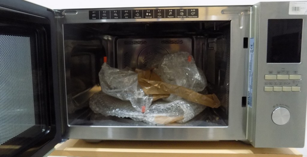 Микровълнова фурна Sharp R-982STWE