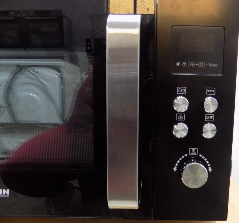 Мировълнова фурна SEVERIN 3-in-1 MW 7752