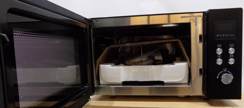 Мировълнова фурна SEVERIN 3-in-1 MW 7752