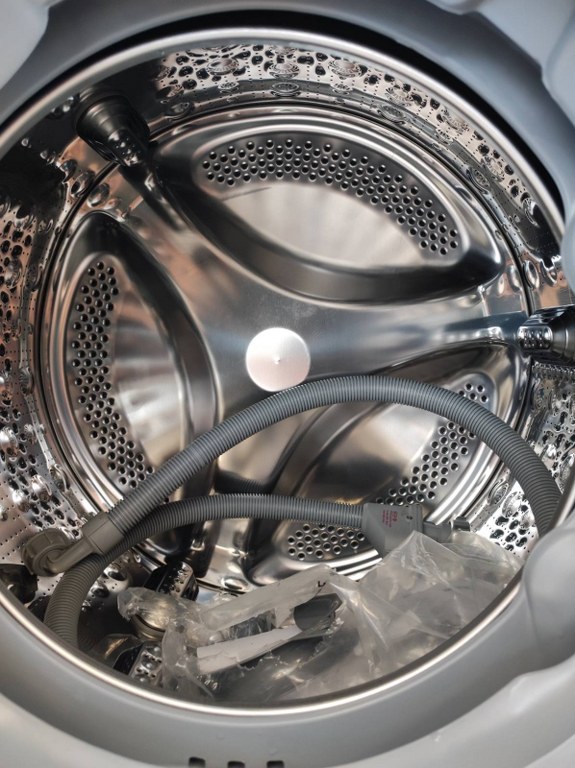 Пералня LG F4WX9092