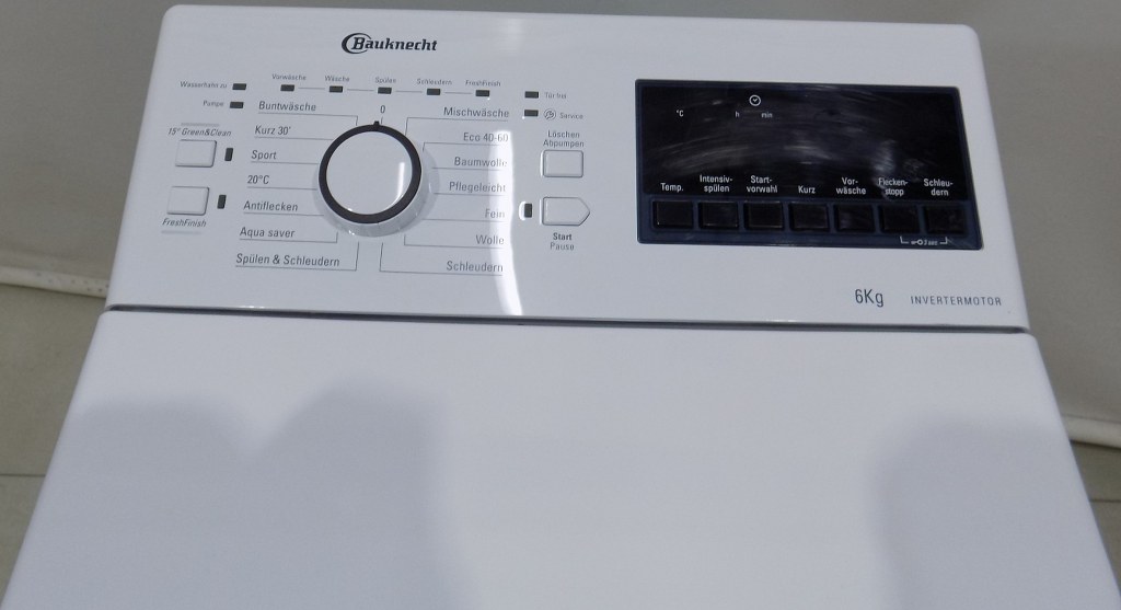Пералня с горно зареждане Bauknecht WMT BK 1266 B