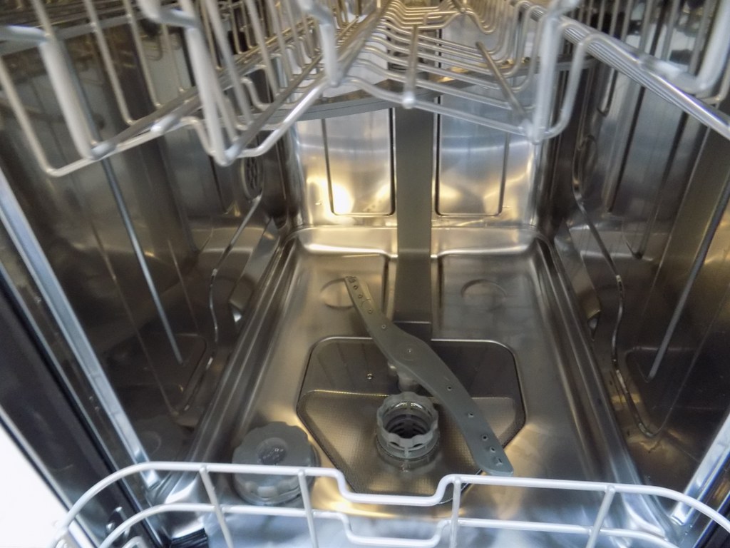 Съдомиялна за вграждане Amica EGSPV 587 915