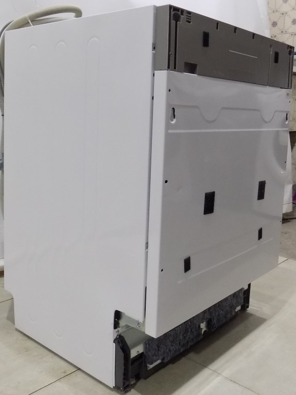 Съдомиялна за вграждане Sharp QW-NI25GI44BS-DE