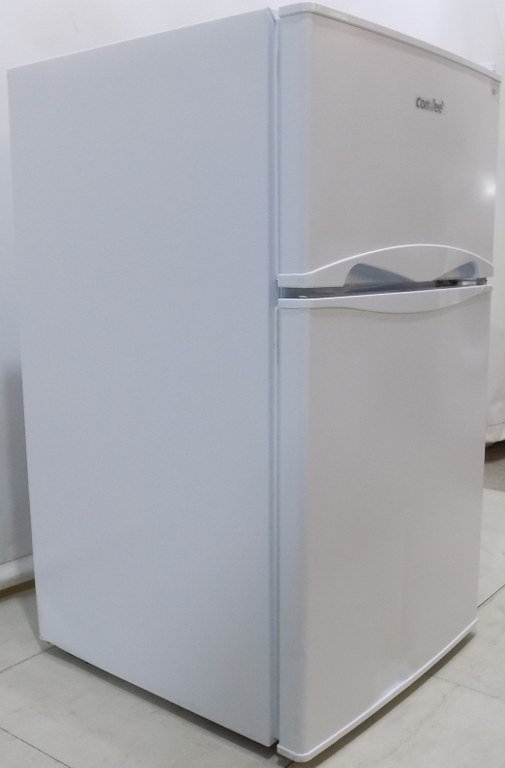 Мини хладилник COMFEE RCT87WH2(E)