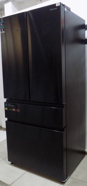Хладилник Hisense RF540N4SBF2