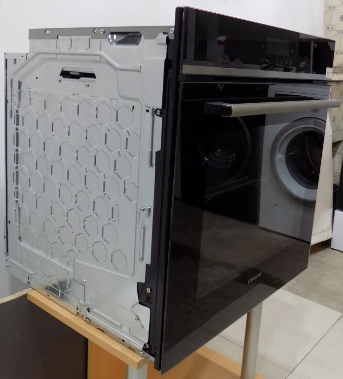 Фурна за вграждане Siemens HB571ABS3 iQ300