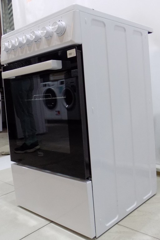 Готварска печка Beko FSM57100GW b100
