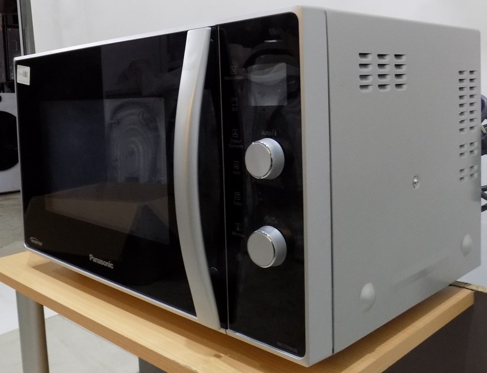 Микровълнова фурна Panasonic NN-CD565BEPG