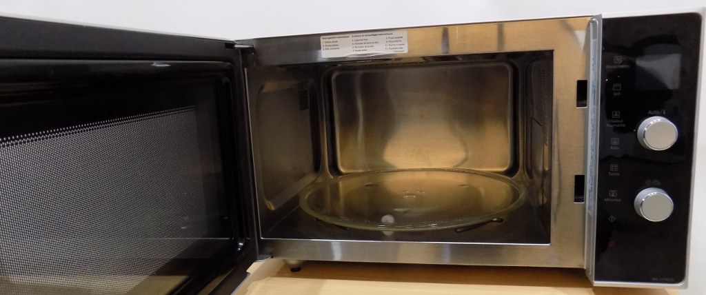 Микровълнова фурна Panasonic NN-CD565BEPG