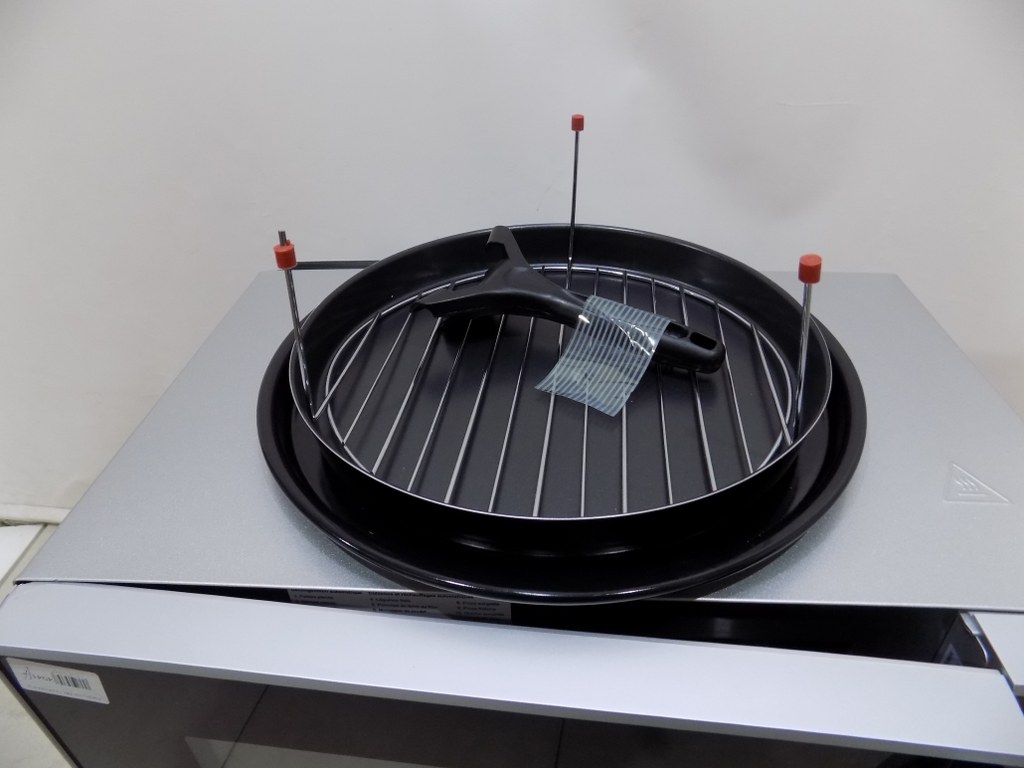 Микровълнова фурна Panasonic NN-CD565BEPG