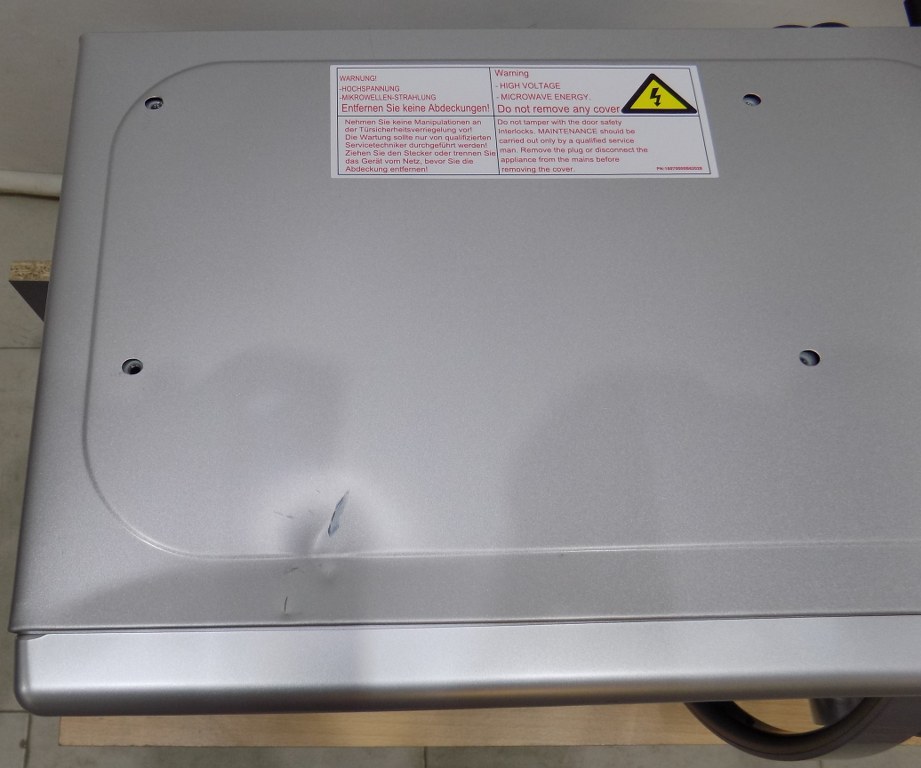 Микровълнова фурна Respekta MW700 W