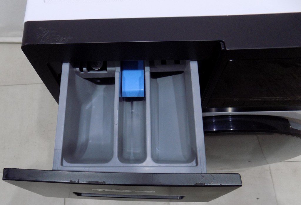 Пералня Cecotec Bolero Dresscode 7410