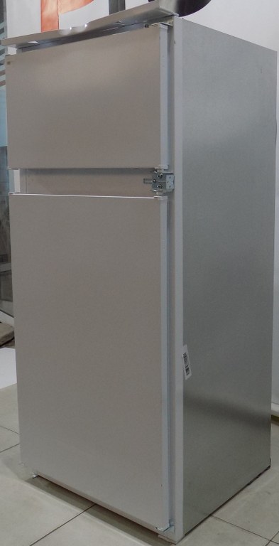 Хладилник за вграждане Bauknecht KDI 12S2