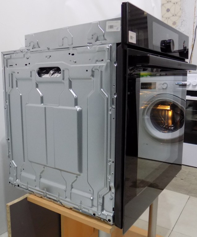 Фурна за вграждане Gorenje BSA 6747 A04BG
