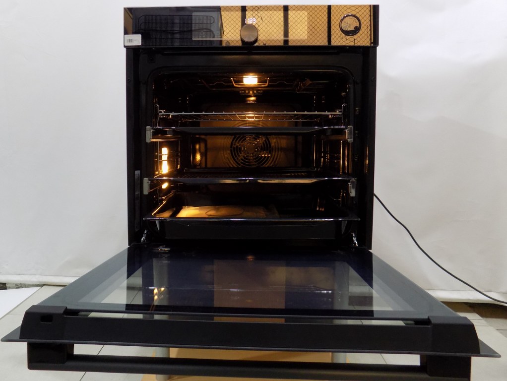 Фурна за вграждане Gorenje BSA 6747 A04BG