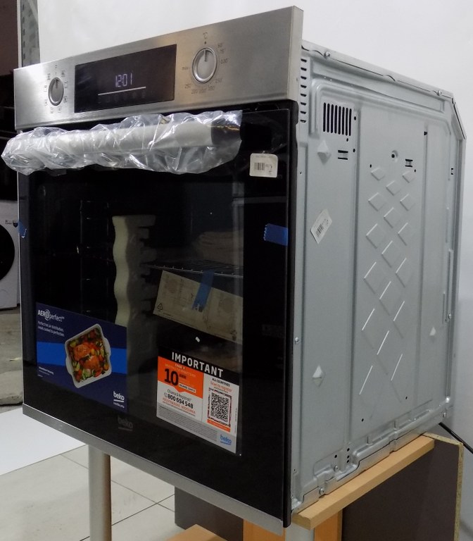 Фурна за вграждане Beko BBSM12340X