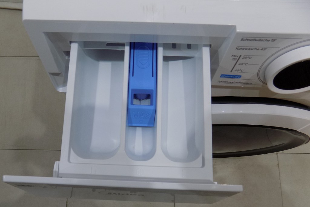 Пералня Midea MF10EW80BA10