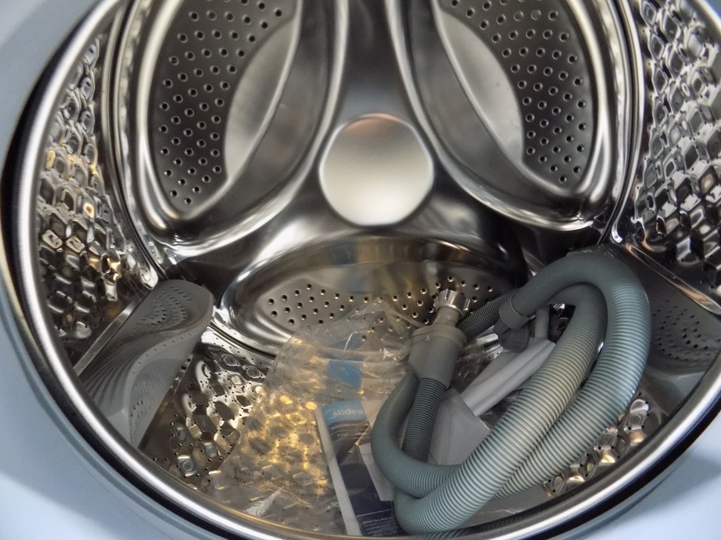 Пералня Midea MF10EW80BA10