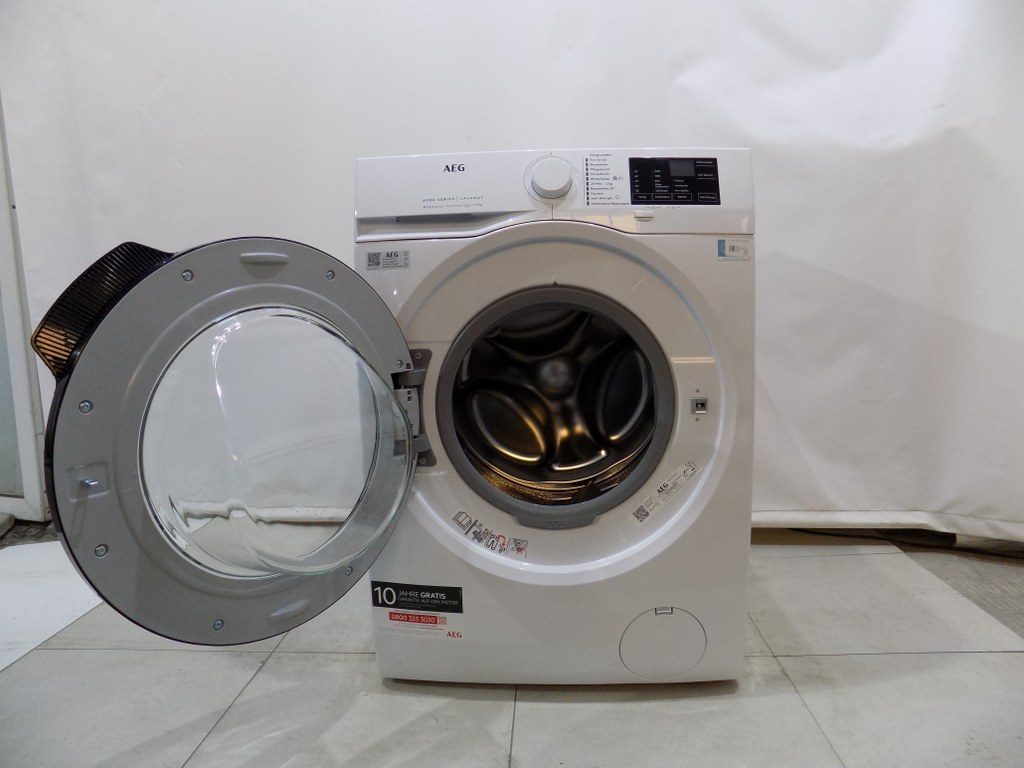 Пералня AEG L6AMZ49FL