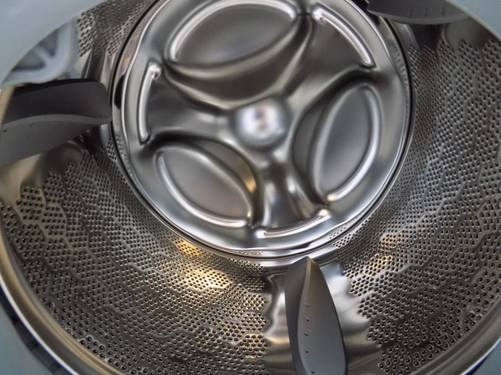 Пералня AEG L6AMZ49FL