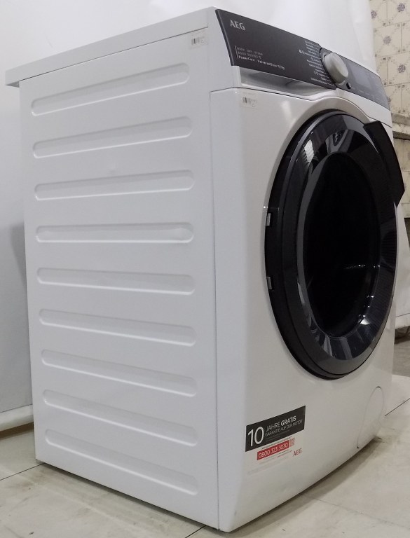 Пералня със сушилня AEG LWR8E80610