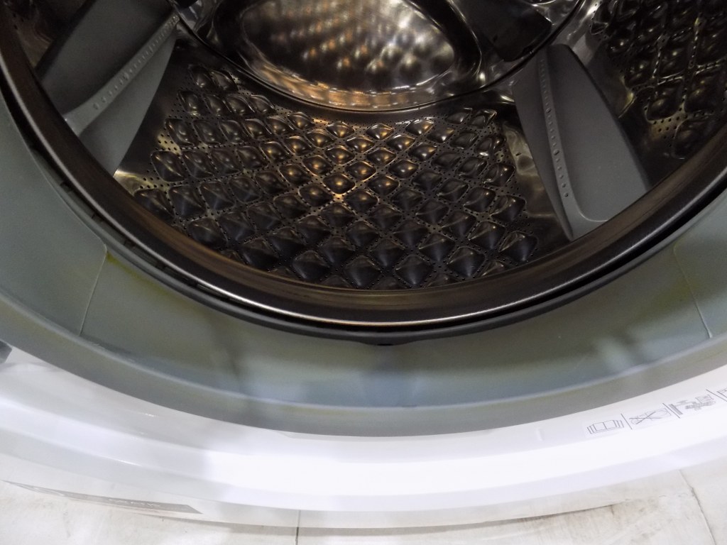 Пералня със сушилня AEG LWR8E80610