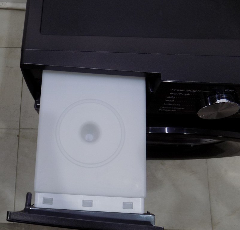 Сушилня Hisense DH3S902BB3