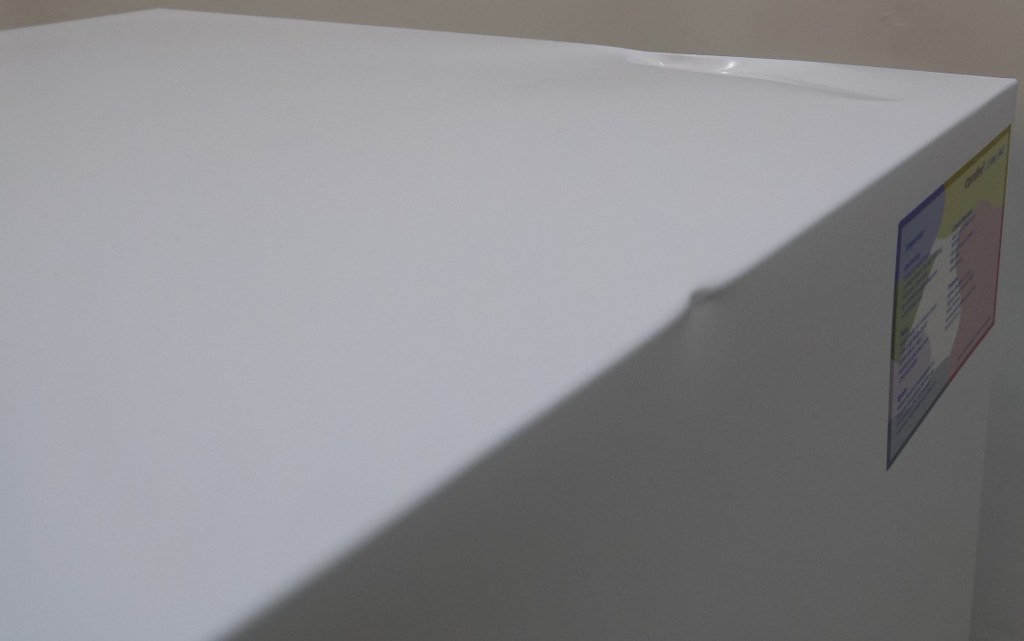 Малък хладилник Comfee RCD93WH2(E)