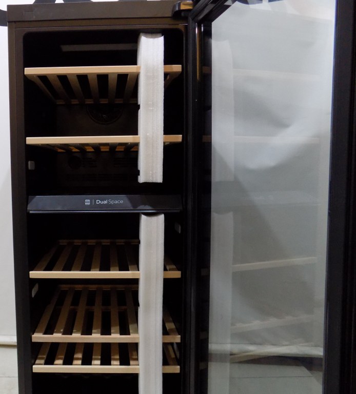 Винарна Haier HWS79GDG