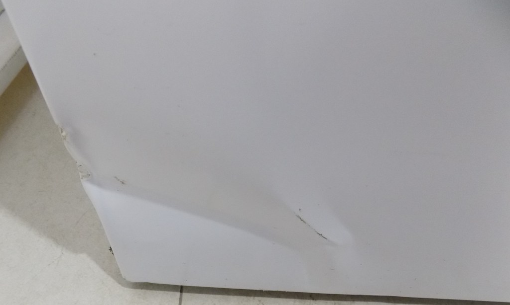 Малък фризер COMFEE RCC146WH2EU(E)