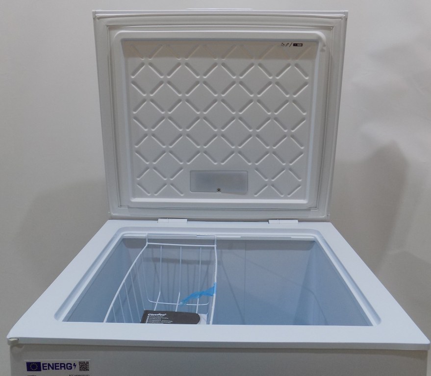 Малък фризер COMFEE RCC146WH2EU(E)