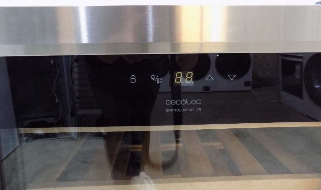 Винарна Cecotec Bolero grandsommelier 34030