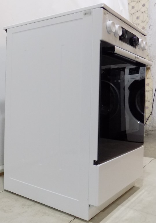 Готварска перка Gorenje GEC5C43WGAMZ