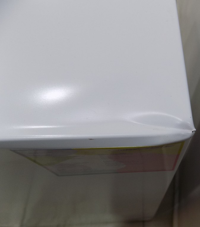 Малък хладилник COMFEE RCT87WH2(E)