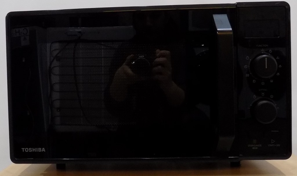 Микровълнова фурна Toshiba MW2-AG23PF(BK)