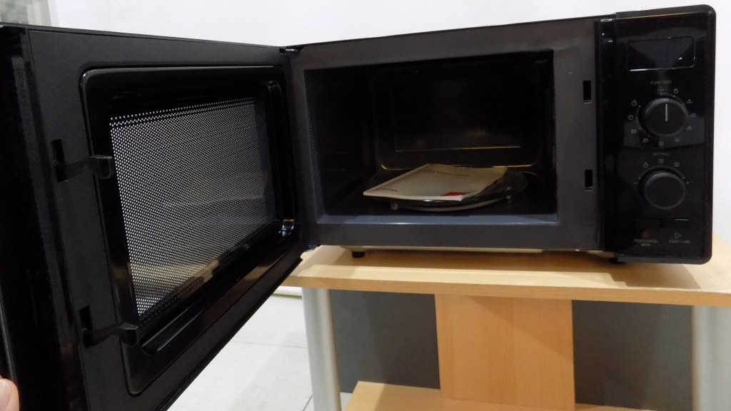 Микровълнова фурна Toshiba MW2-AG23PF(BK)