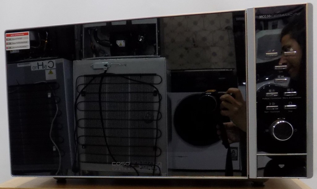 Микровълнова фурна CASO MCG30 Ceramic