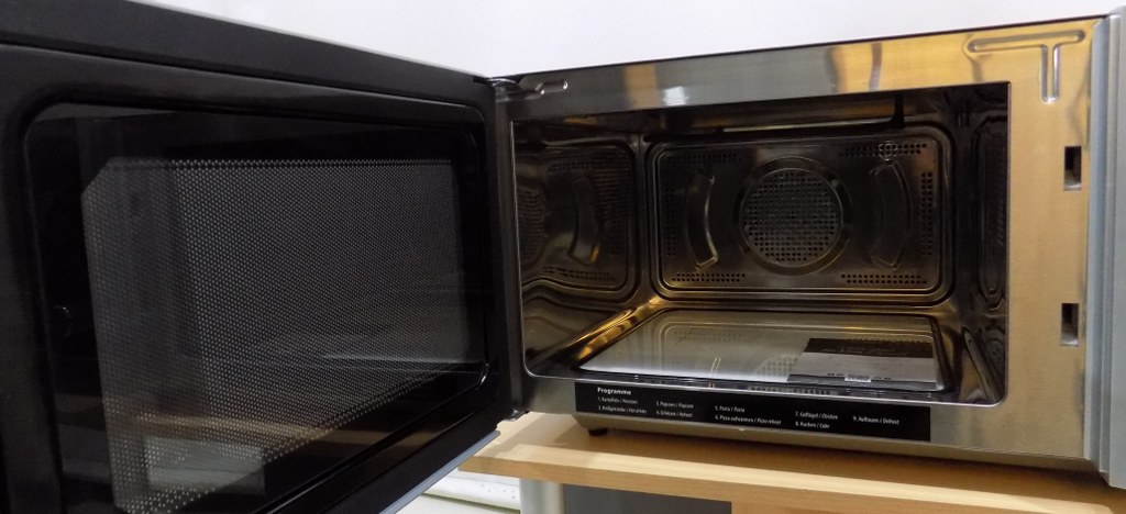 Микровълнова фурна CASO MCG30 Ceramic