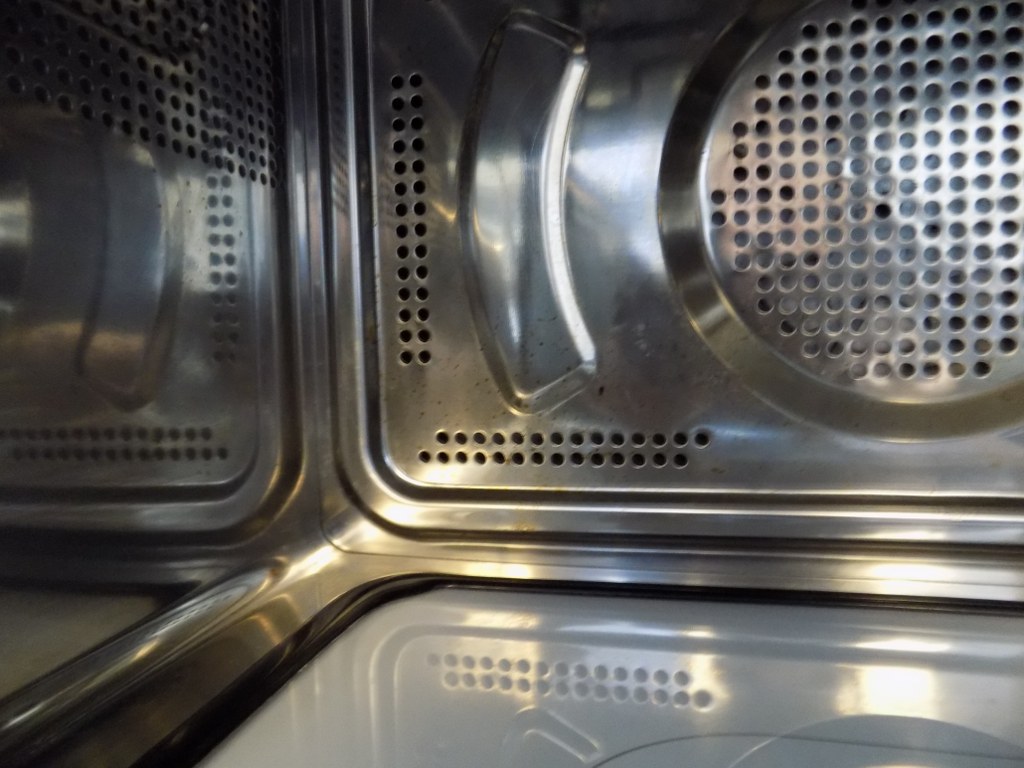 Микровълнова фурна CASO MCG30 Ceramic