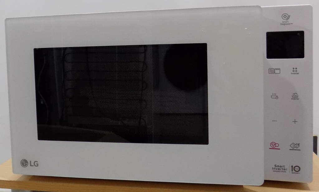 Микровълнова фурна LG  MH 6535 GIH