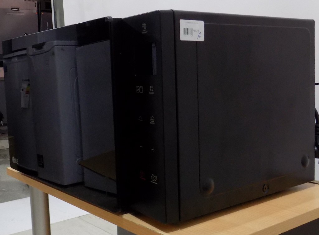 Микровълнова фурна LG MH6535GDS