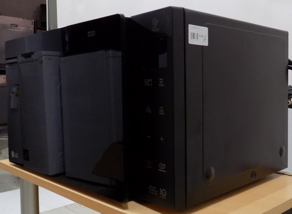 Микровълнова фурна LG MH6535GDS