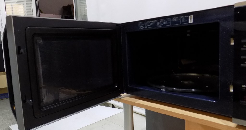 Микровълнова фурна Samsung MG2BF303TCSEG