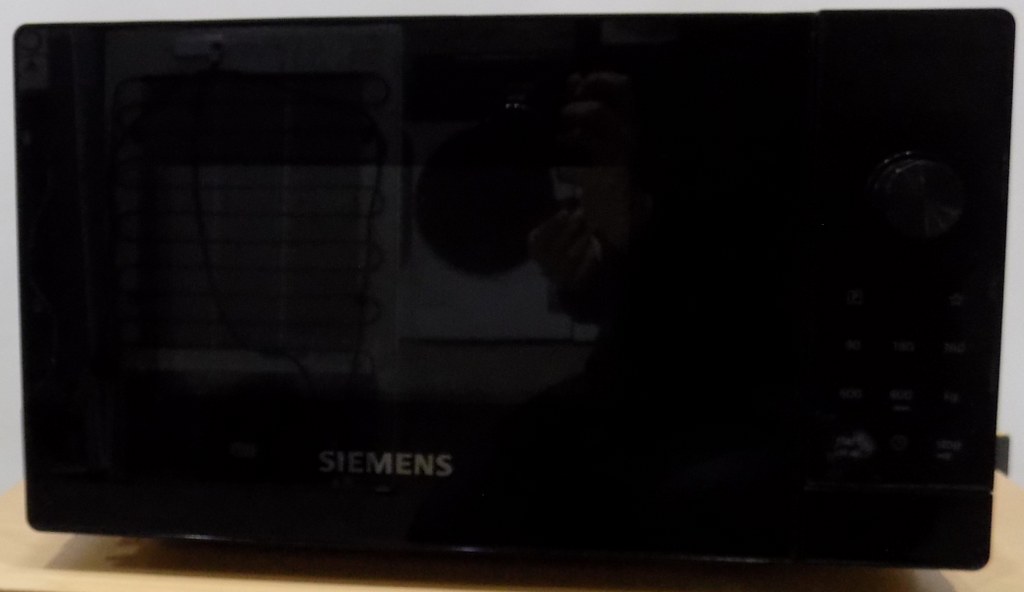 Микровълнова фурна Siemens FF023LMB2 iQ300