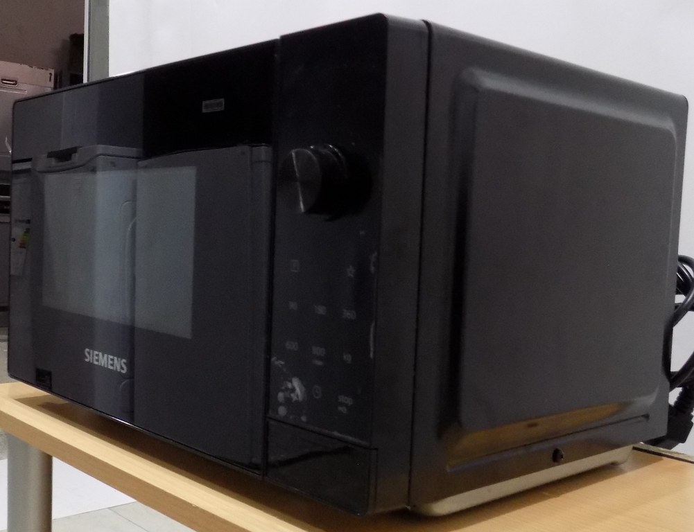 Микровълнова фурна Siemens FF023LMB2 iQ300